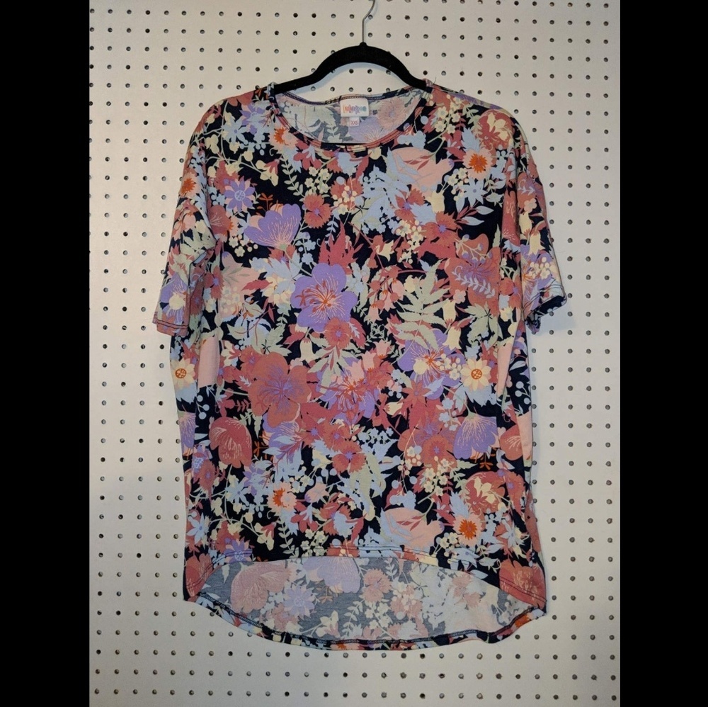 LuLaRoe Irma‎